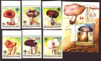 Guinea  1985  6 W. + 1 Bl.  **  A  Pilze