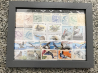 Bild mit Vogelbriefmarken ** / komplette Ausgaben